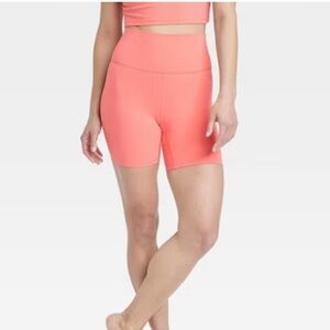 Women's Everyday Soft Ultra High-Rise Bike Shorts 6" - All In Motion Small